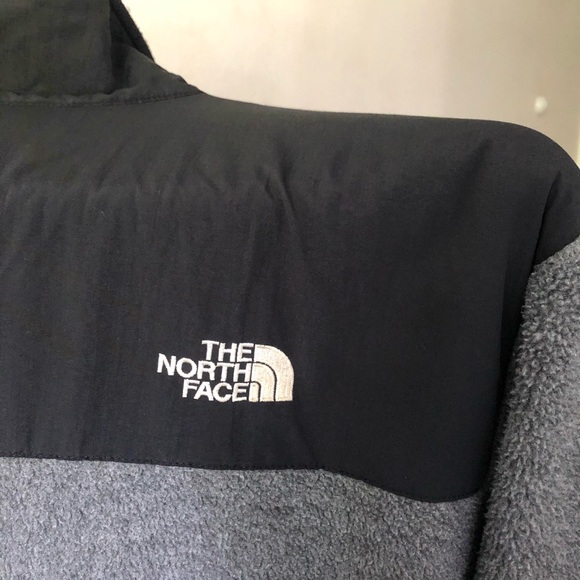 SOLDThe North Face Men’s Zip Up Denali Fleece Jack - Picture 5 of 9